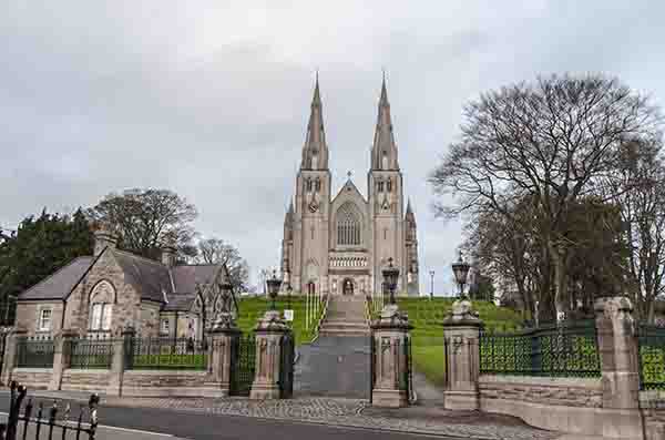 38 - Irlanda del Norte - Armagh - catedral catolica de Saint Patrick's